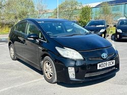 Black Used 2025 Toyota Prius Hatchback | £3,990