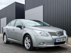 Grey Used 2010 Toyota Avensis T4 Sedan | £4,990 (Good price)