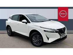 White Used 2022 Nissan Qashqai Acenta Premium SUV | £19,349 (Good price)
