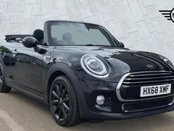 Black Used 2018 Mini Cooper Hatchback | £16,500 (Fair price)