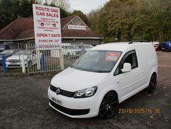 White Used 2015 VW Caddy Startline MPV | £6,995 (Fair price)