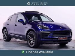 Blue Used 2023 Porsche Macan SUV | £57,800 (Fair price)