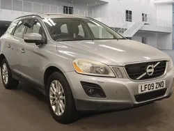 Silver Used 2009 Volvo XC60 SE Lux SUV | £4,850 (Good price)