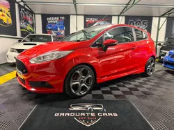 Red Used 2017 Ford Fiesta ST Hatchback | £9,995 (Expensive)