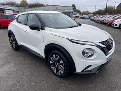 White Used 2022 Nissan Juke Acenta SUV | £11,999 (Fair price)