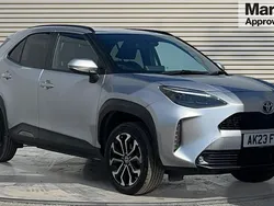 Silver Used 2023 Toyota Yaris Hybrid Design Estate | £20,684 (Fair price)