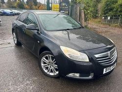 Black Used 2010 Vauxhall Insignia Hatchback | £2,295 (A bit pricey)