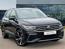 Deep black pearlescent Used 2022 VW Tiguan R-line SUV | £27,225 (Fair price)