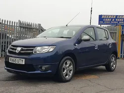 Blue Used 2016 Dacia Sandero Lauréate Hatchback | £3,695 (Good price)