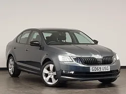 Grey Used 2020 Skoda Octavia SE Drive Hatchback | £15,498 (Fair price)