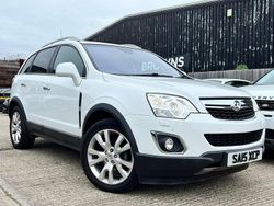 White Used 2015 Vauxhall Antara S SUV | £4,100 (Fair price)