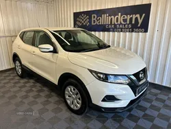 White Used 2018 Nissan Qashqai Visia SUV | £7,950 (Good price)