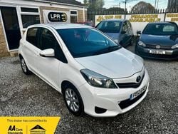 White Used 2012 Toyota Yaris Hatchback | £4,394 (Fair price)