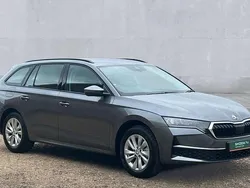 Grey New 2024 Skoda Octavia SE Technology Estate | £22,690 (Fair price)
