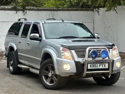 Silver Used 2011 Isuzu Rodeo SUV | £7,500