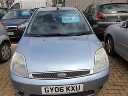 Blue Used 2006 Ford Fiesta Ghia Hatchback | £895 (Good price)