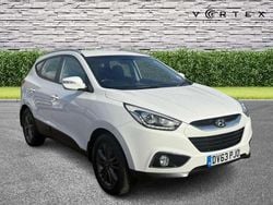 White Used 2013 Hyundai ix35 SE SUV | £6,150 (Fair price)