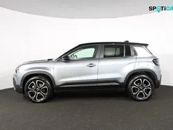 Grey/black Used 2024 Jeep Avenger EV Summit SUV | £18,990