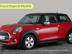 Red Used 2017 Mini Cooper Hatch Hatchback | £8,422 (Super price)