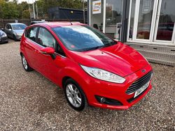 Red Used 2017 Ford Fiesta Zetec Hatchback | £6,690 (Good price)