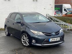 Grey Used 2014 Toyota Auris Hybrid Hatchback | £7,350 (Fair price)