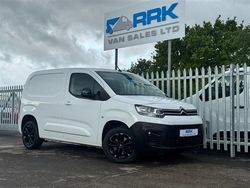 White Used 2021 Citroën Berlingo MPV | £10,548 (Expensive)