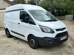 White Used 2017 Ford Transit Custom | £8,975 (Super price)