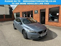 Blue Used 2018 Volvo V40 Momentum Estate | £10,997 (Fair price)