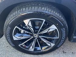 Black New 2025 MG HS Trophy SUV | £25,999 (Fair price)