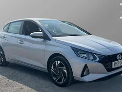 Silver Used 2021 Hyundai i20 SE Hatchback | £13,547 (Fair price)