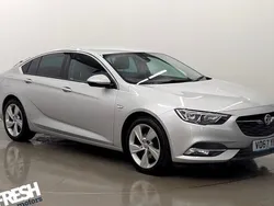 Used 2017 Vauxhall Insignia Sport | £7,290 (Fair price)