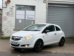 White Used 2010 Vauxhall Corsa Hatchback | £1,395 (A bit pricey)