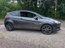 Grey Used 2017 Ford Fiesta Zetec Hatchback | £4,495 (Super price)