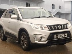 Silky silver Used 2019 Suzuki Vitara SZ-T SUV | £10,275 (Good price)