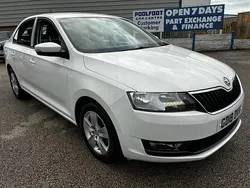 White Used 2018 Skoda Rapid SE Hatchback | £6,695 (Good price)