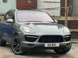 Used 2010 Porsche Cayenne Turbo SUV | £16,999