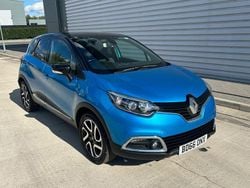 Blue Used 2016 Renault Captur Dynamique SUV | £6,100 (Fair price)