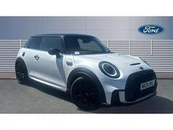 White Used 2024 Mini Cooper S Comfort Hatchback | £23,998 (Fair price)