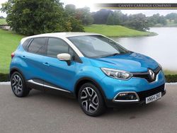 Blue/cream Used 2014 Renault Captur Dynamique SUV | £5,000 (Fair price)