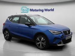 Blue Used 2024 Seat Arona Xperience Lux SUV | £17,350 (Fair price)
