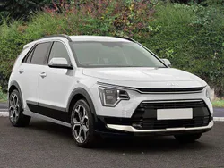 White Used 2024 Kia Niro 3 SUV | £27,495 (A bit pricey)