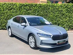 Red New 2025 Skoda Superb SE L Estate | £32,495 (Good price)