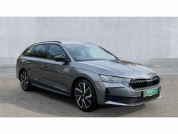 Graphite grey metallic Used 2025 Skoda Octavia SportLine Estate | £26,750 (Expensive)