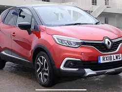 Red/black Used 2018 Renault Captur Dynamique SUV | £5,993 (Fair price)