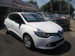 White Used 2015 Renault Clio IV Dynamique Hatchback | £5,495 (Fair price)