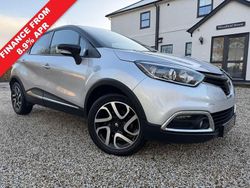 Silver Used 2016 Renault Captur Signature SUV | £11,499 (Fair price)