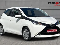 Used 2017 Toyota Aygo X-play Hatchback | £7,238 (Good price)