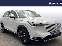 Premium sunlight white Used 2024 Honda HR-V Advance SUV | £24,790 (Fair price)
