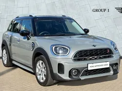 Moonwalk grey Used 2022 Mini Cooper S Countryman Classic SUV | £25,095 (Fair price)