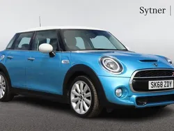Blue Used 2018 Mini Cooper S Hatch Hatchback | £14,500 (Fair price)